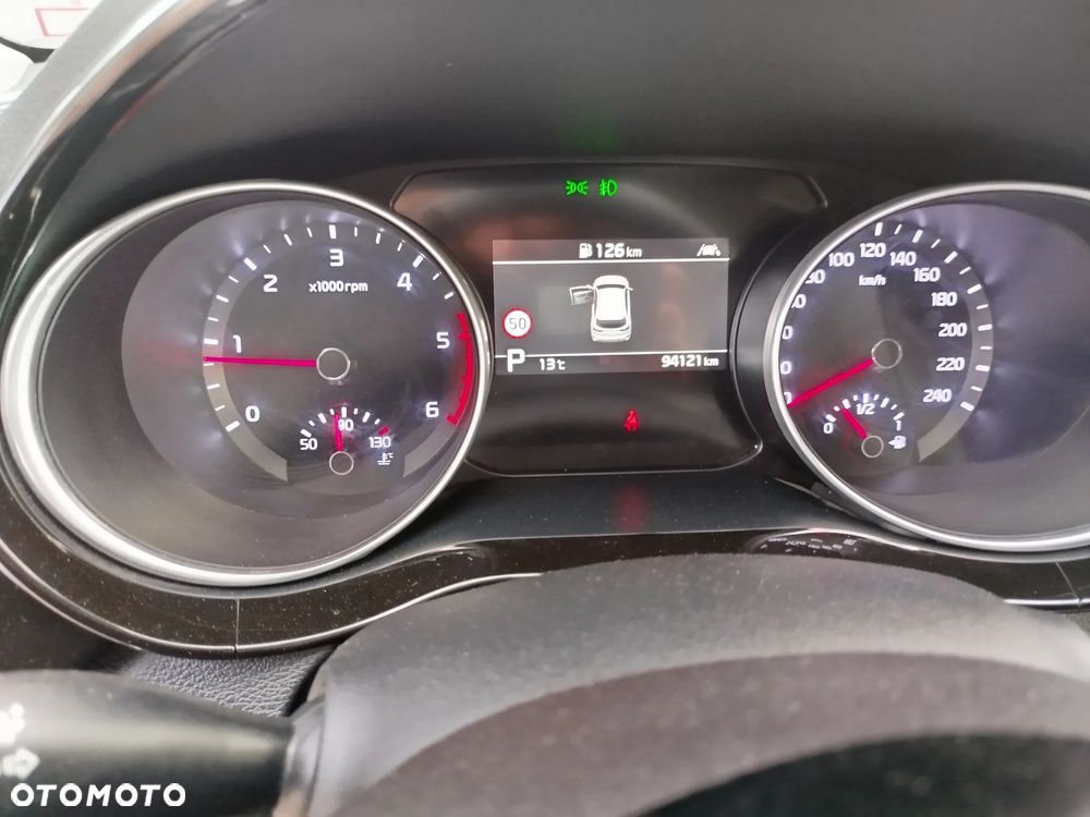Kia XCeed - 15