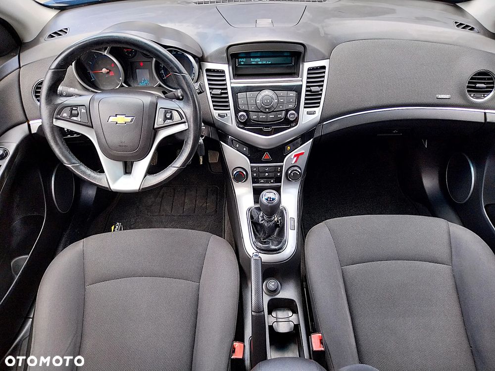 Chevrolet Cruze 1.8 LTZ - 6