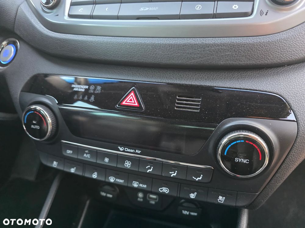 Hyundai Tucson 2.0 CRDi 4WD Advantage - 28