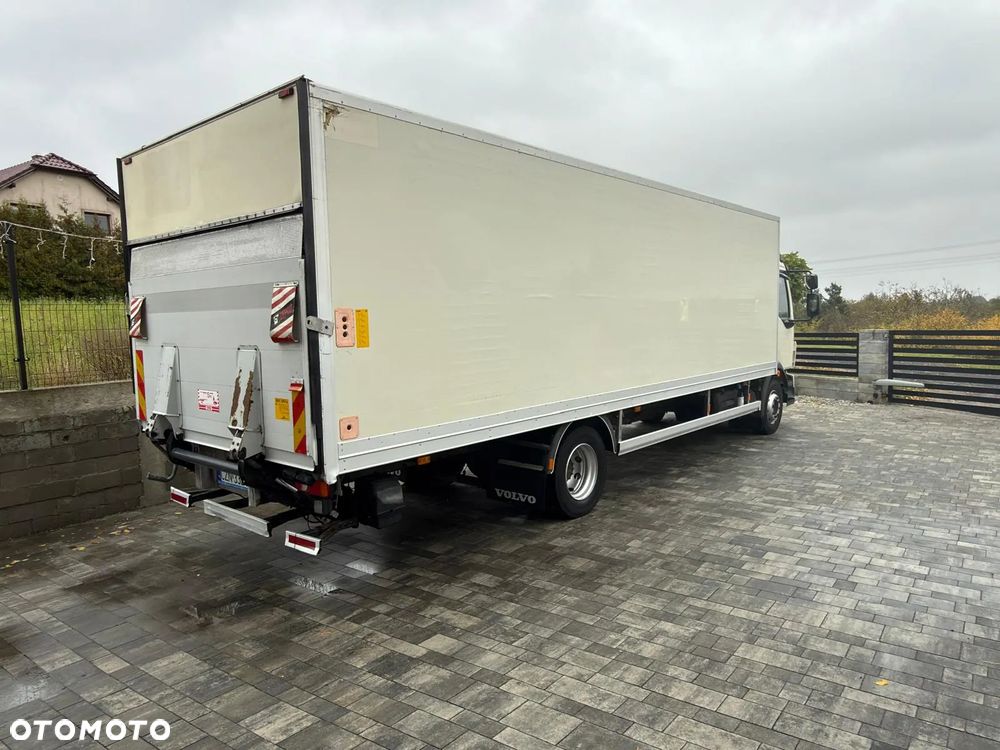 Volvo FL 240 - 4