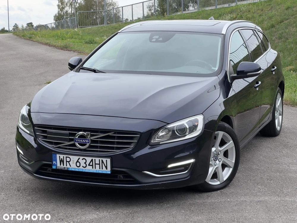 Volvo V60 D4 AWD Drive-E Dynamic Edition (Momentum) - 23