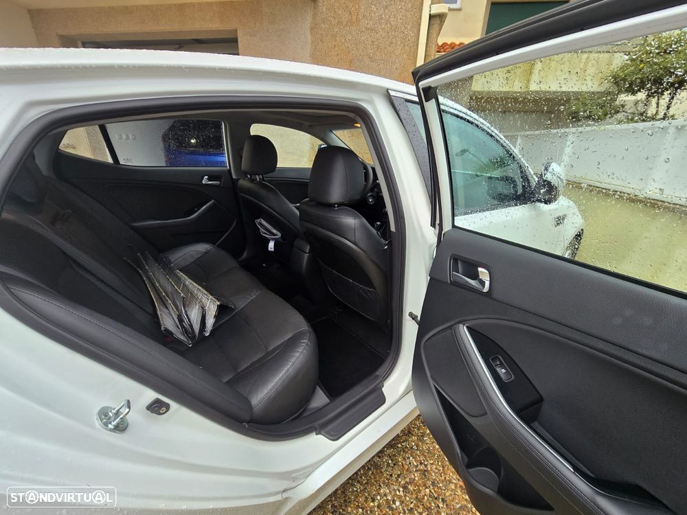 Kia Optima 1.7 CRDI TX - 8
