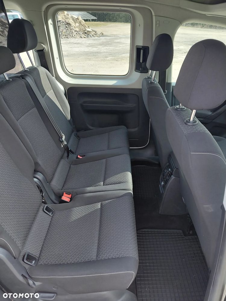 Volkswagen Caddy 2.0 TDI Comfortline - 9