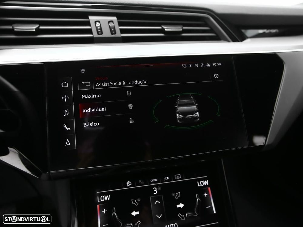Audi e-tron 55 quattro S line - 24