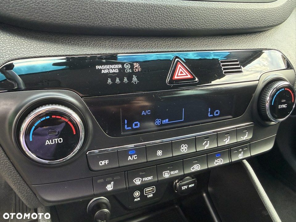 Hyundai Tucson 1.6 GDI BlueDrive Design 2WD - 24