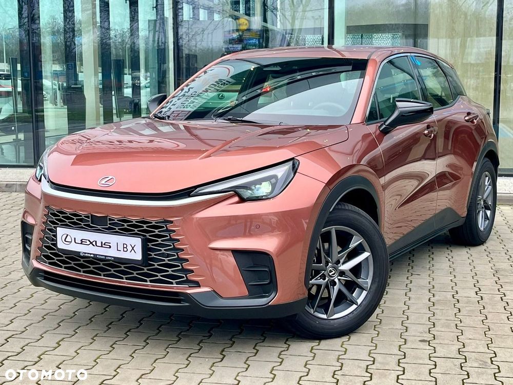 Lexus LBX 1.5 Hybrid - 10