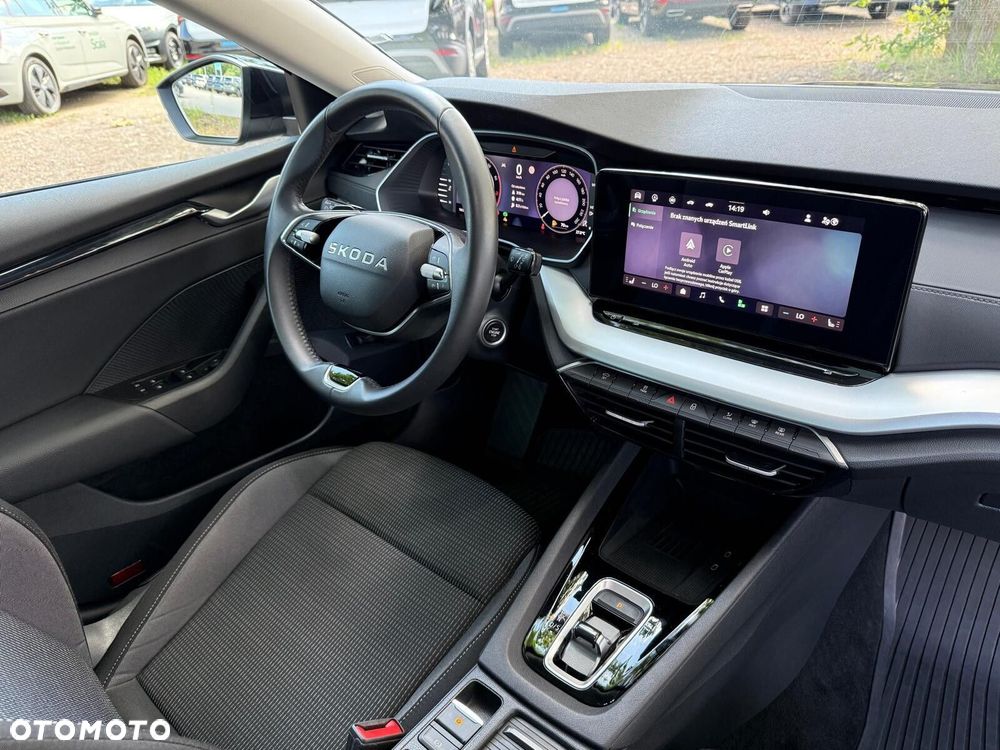 Skoda Octavia 1.5 TSI mHEV Selection DSG - 9