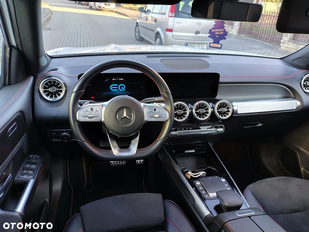 Mercedes-Benz EQB 300 4Matic AMG Line - 19