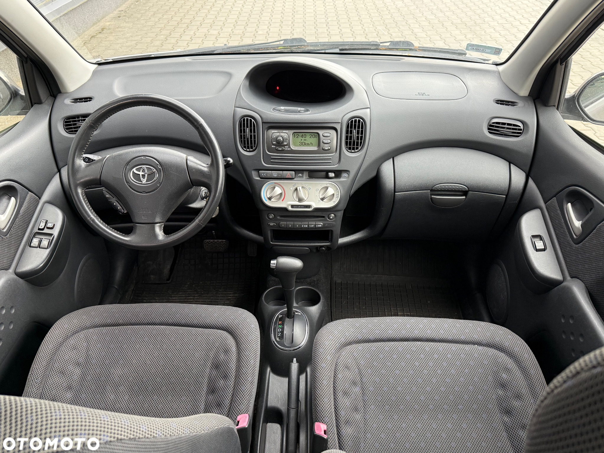 Toyota Yaris Verso 1.3 Automatik Sol - 8