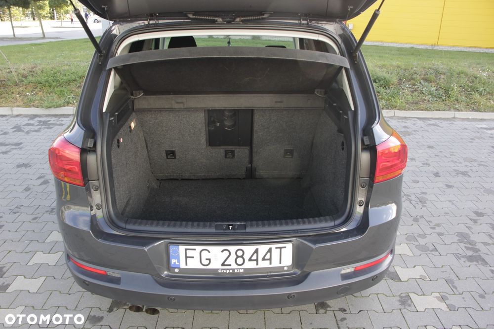 Volkswagen Tiguan - 17
