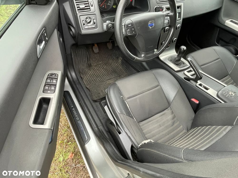 Volvo V50 1.6D DPF DRIVe - 15