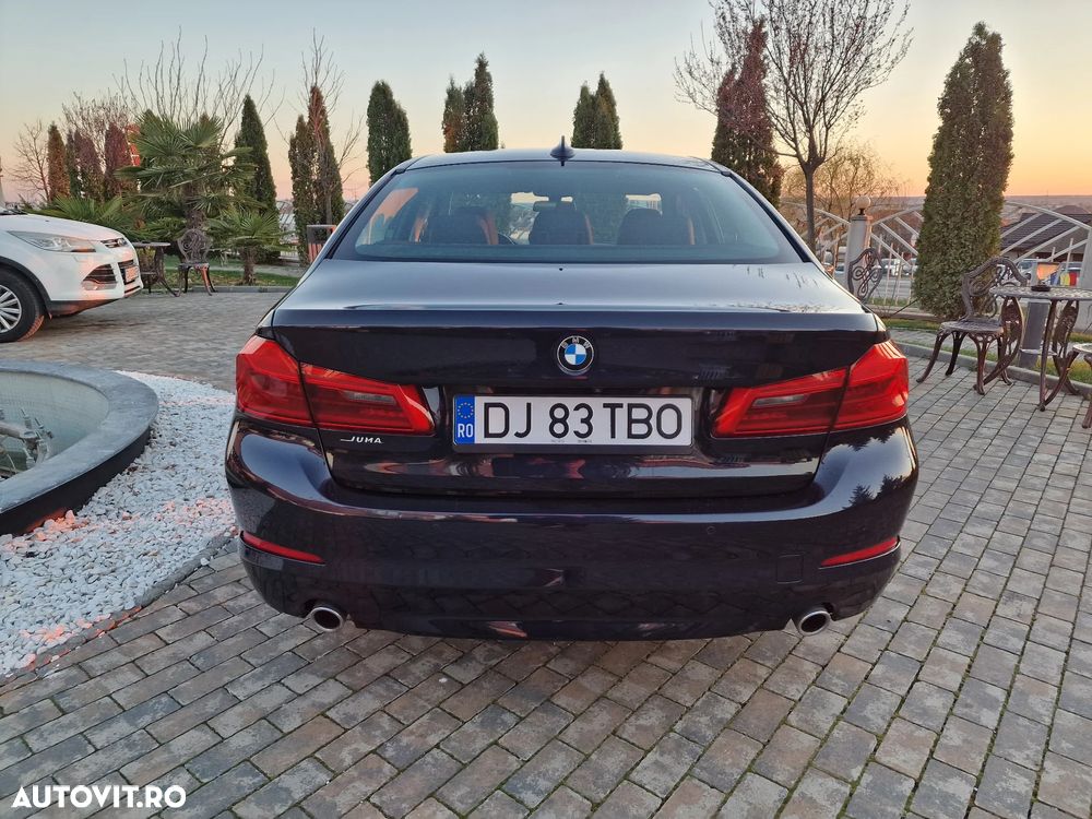 BMW Seria 5 520d AT - 11
