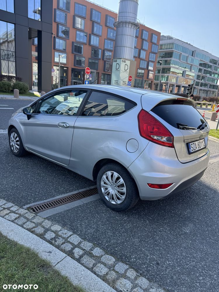 Ford Fiesta - 4