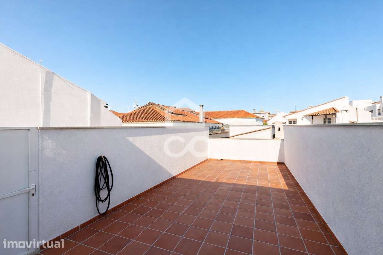 Apartamento T3 c/ Terraço e Estacionamento na cave | Paço dos Lobos da - Grande imagem: 3/28