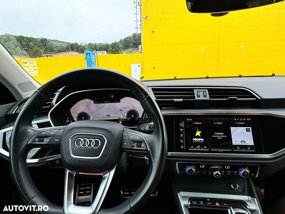 Audi Q3 45 TFSIe S tronic - 3