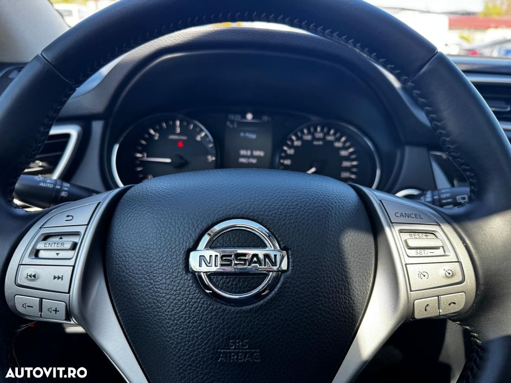 Nissan Qashqai 1.6 DCI DPF Start/Stop tekna - 9