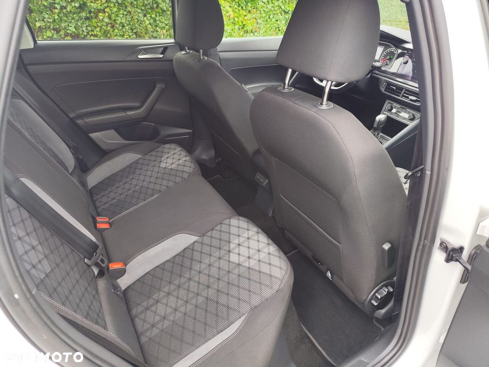Volkswagen Polo - 10