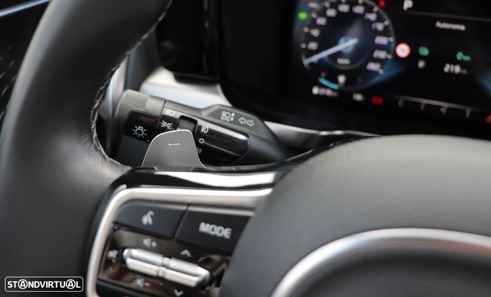 Kia Sorento 1.6 T-GDI PHEV AWD Aut. Vision - 30