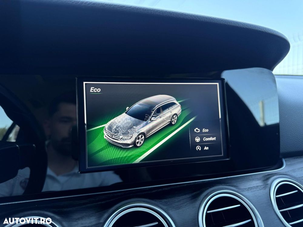 Mercedes-Benz E - 26