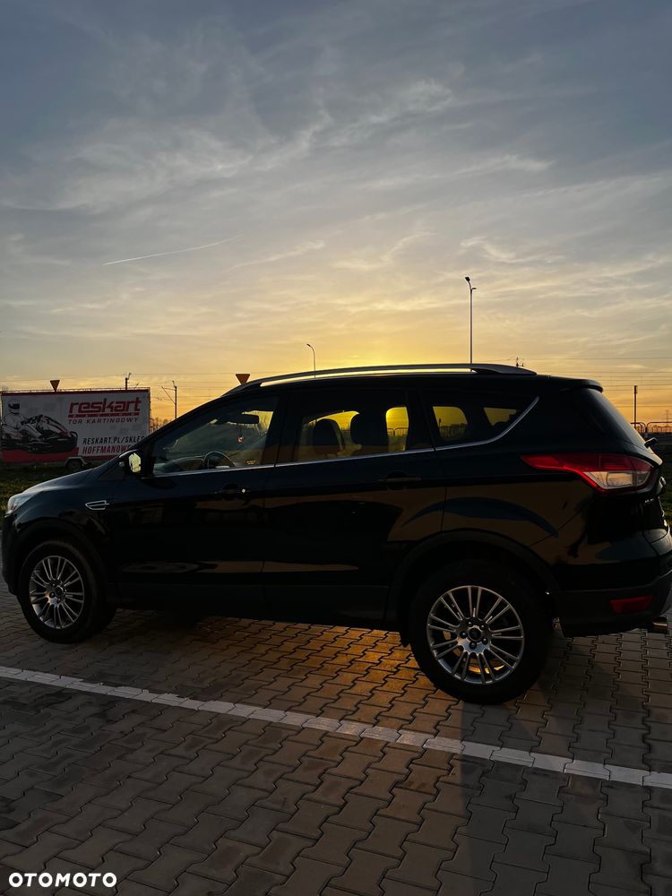 Ford Kuga 2.0 TDCi 4x4 Titanium - 3
