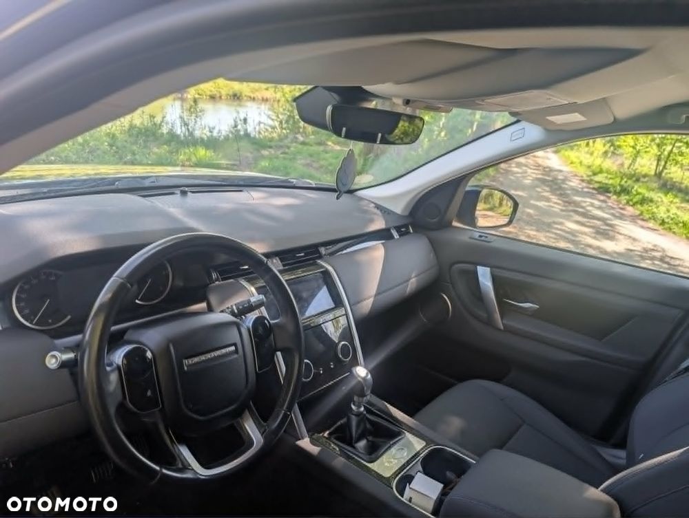 Land Rover Discovery Sport D150 FWD - 8