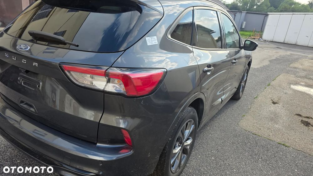 Ford Kuga 2.5 Duratec FHEV ST-LINE X - 4