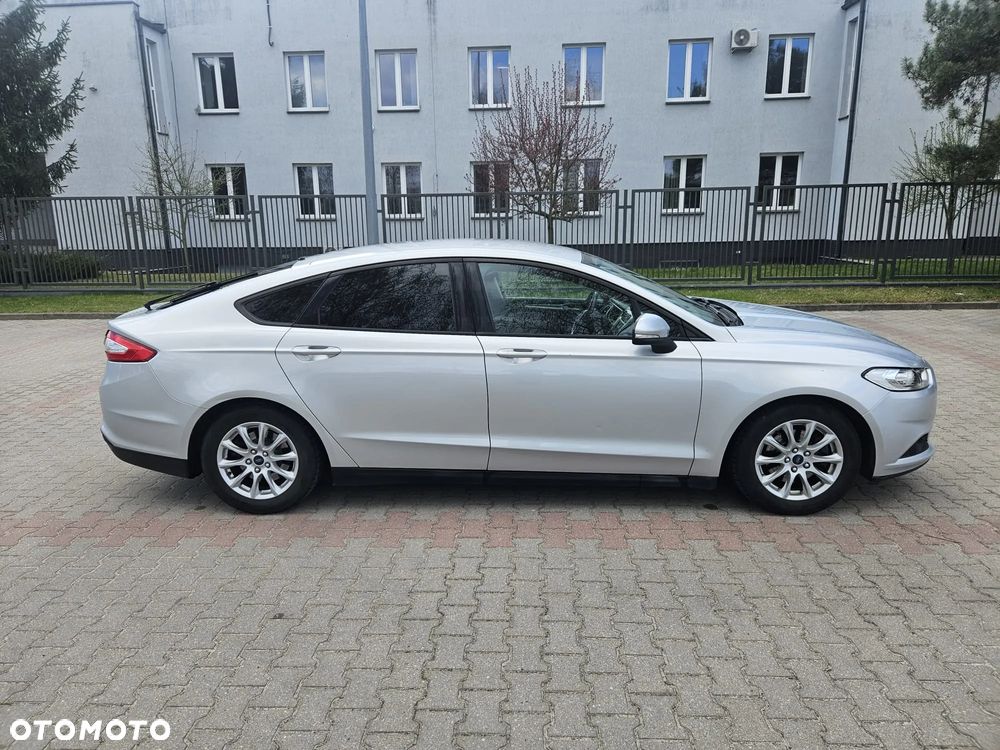 Ford Mondeo 1.6 TDCi Start-Stopp Titanium - 10