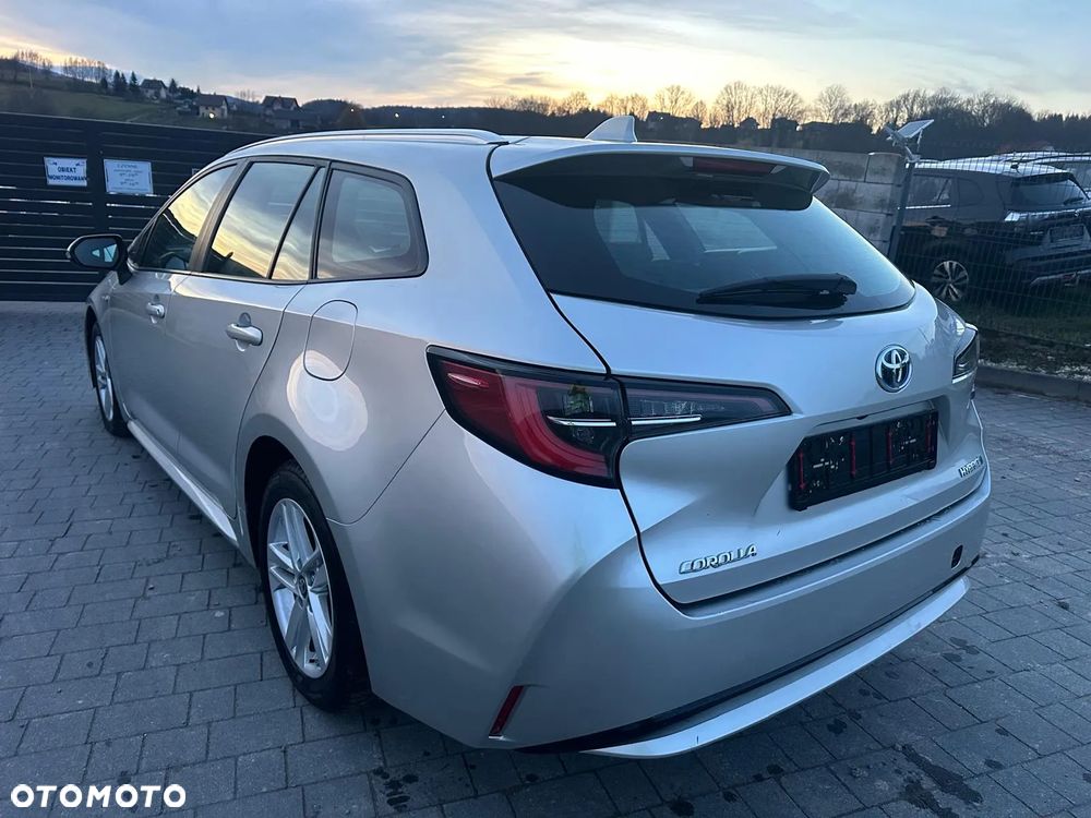 Toyota Corolla 1.8 Hybrid Touring Sports Comfort - 4