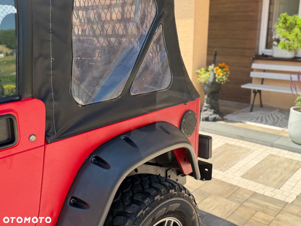 Jeep Wrangler 2.5 Sport - 37