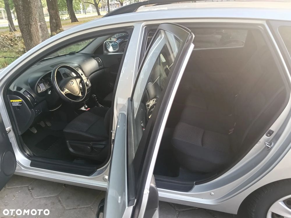Hyundai i30 1.6 Classic - 22