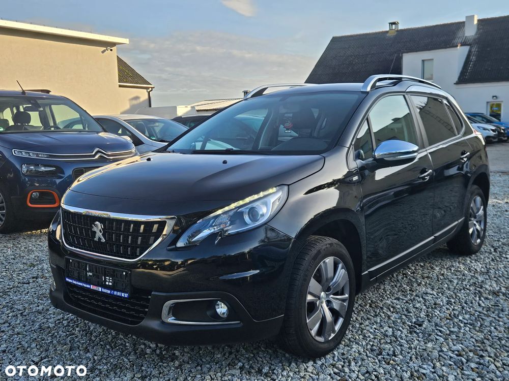 Peugeot 2008 1.6 BlueHDi Style - 22