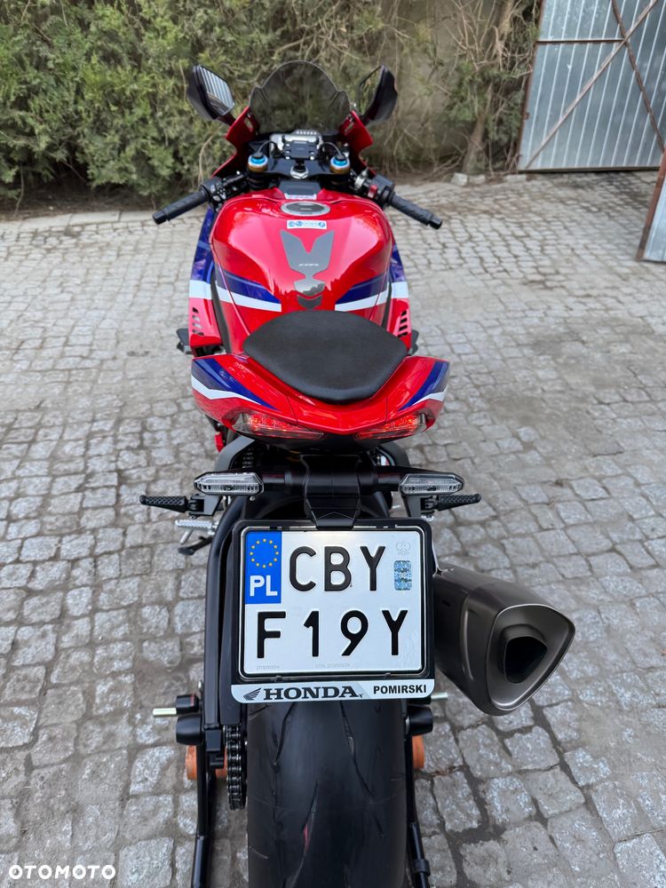 Honda CBR - 31
