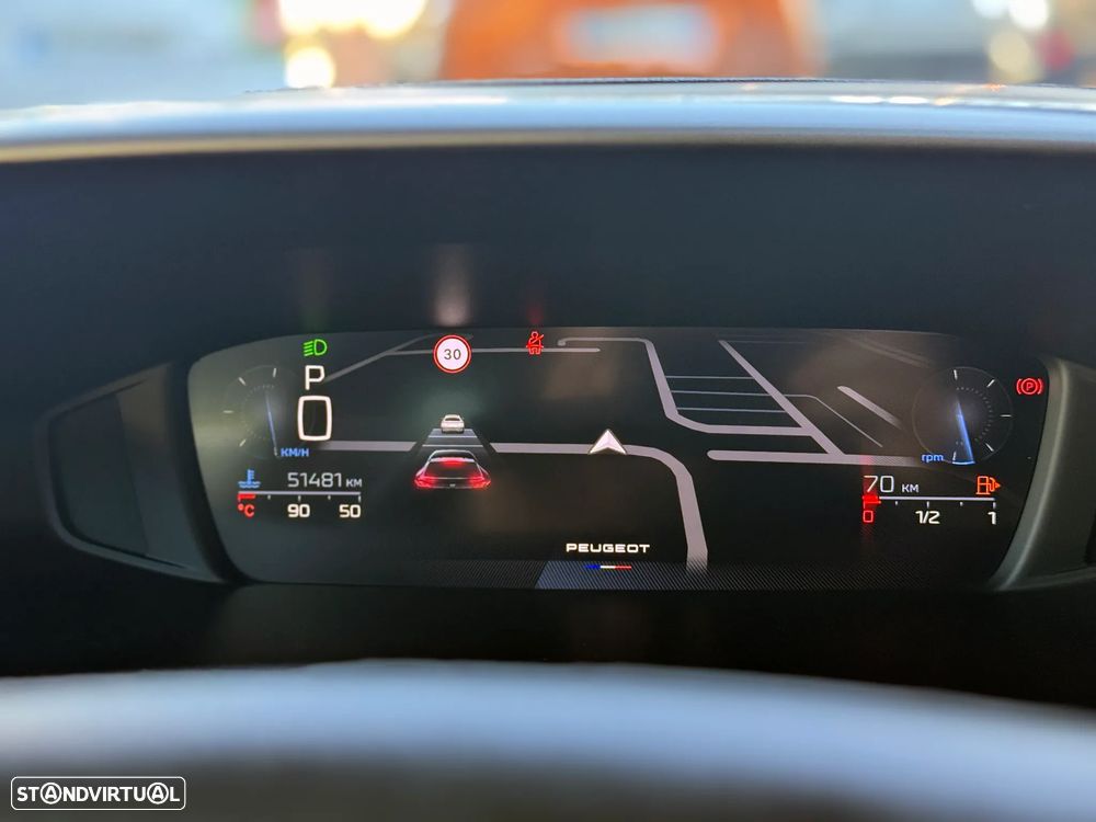 Peugeot 408 1.2 PureTech Allure Pack EAT8 - 21