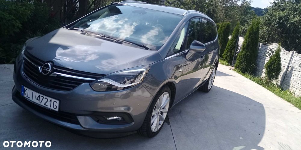 Opel Zafira - 2