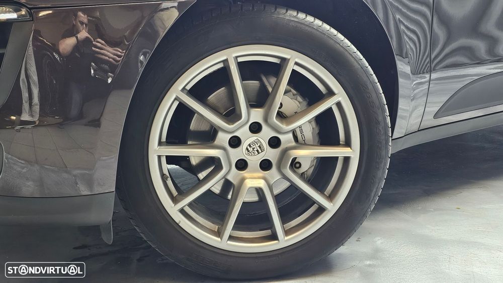 Porsche Macan S - 36