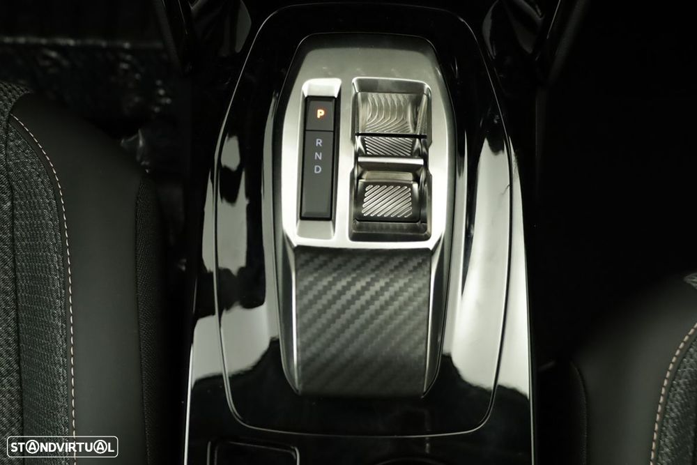 Peugeot 208 1.2 Hybrid Allure e-DCS6 - 14