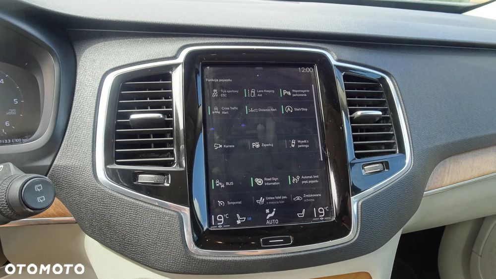 Volvo XC 90 D5 AWD Inscription - 14