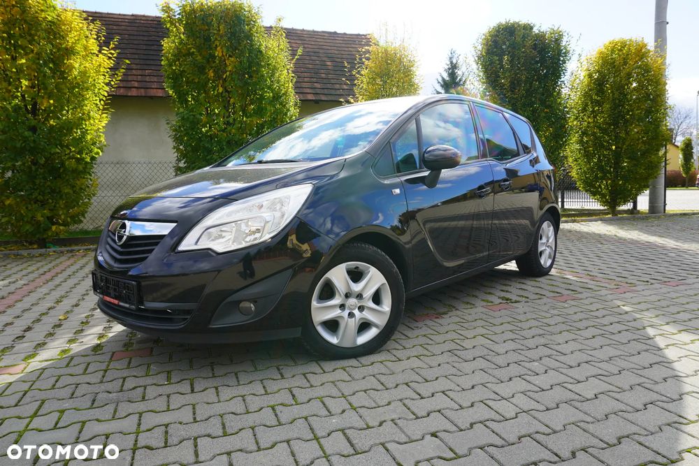 Opel Meriva 1.4 T Cosmo S&S - 12