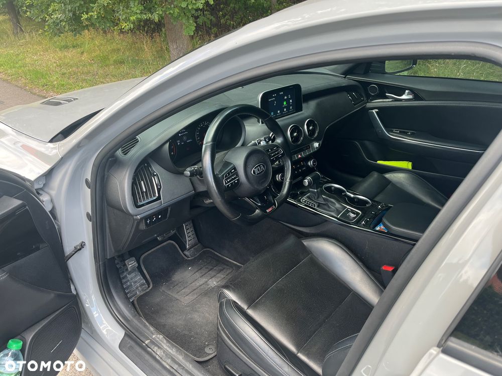 Kia Stinger 2.0 T-GDI GT Line - 9