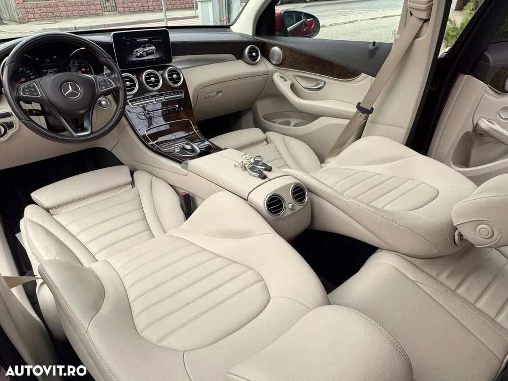 Mercedes-Benz GLC Coupe 250 d 4Matic 9G-TRONIC Exclusive - 23