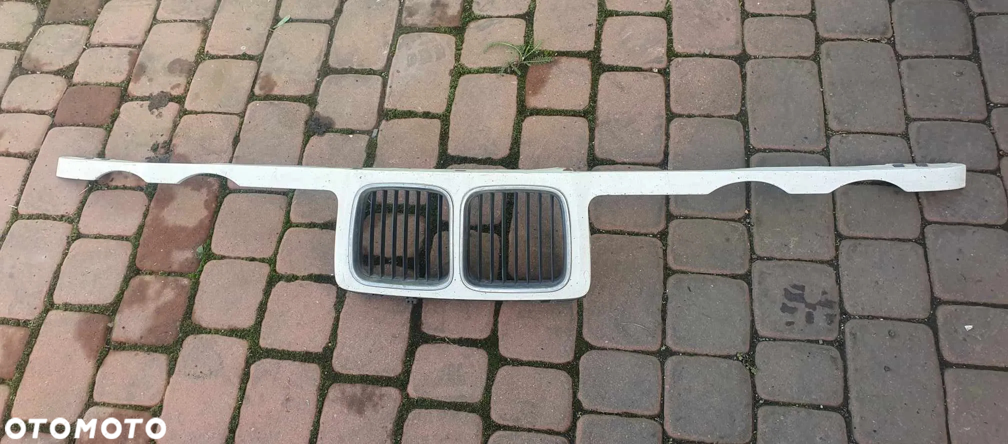 BMW E34 Nosek, Grill, Atrapa - 3