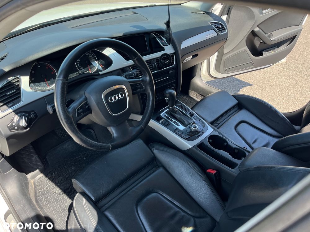 Audi A4 Allroad 3.0 TDI DPF S tronic - 11