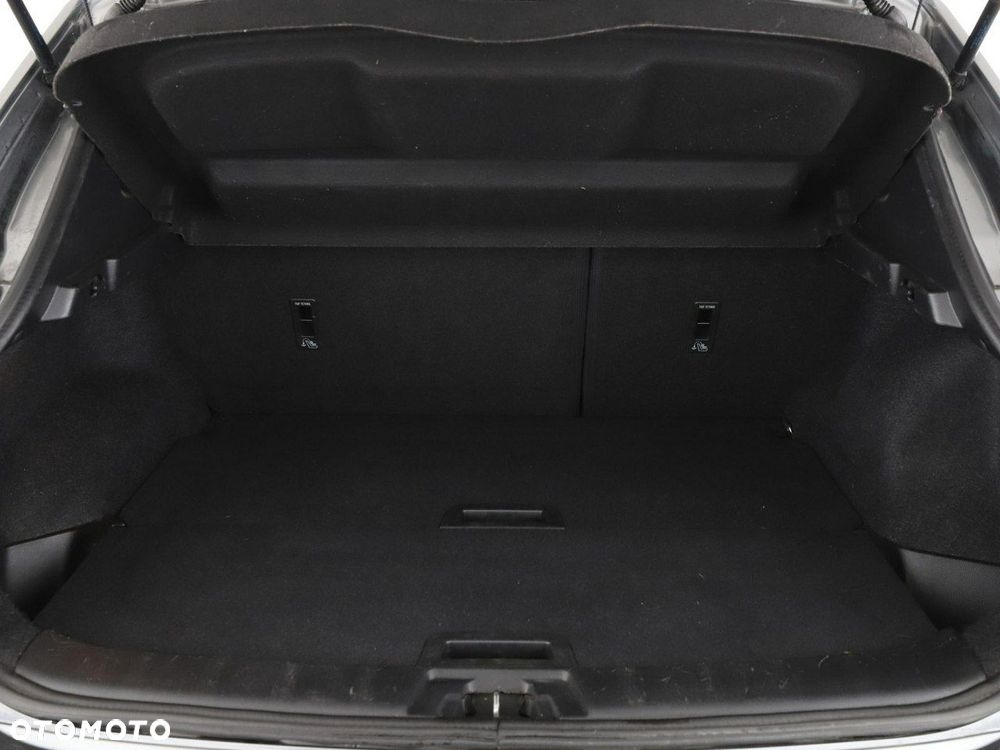 Nissan Qashqai 1.2 DIG-T N-Connecta Xtronic - 21