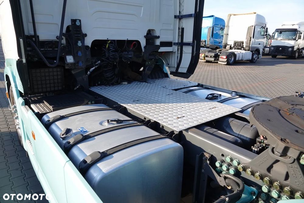 Scania R 450 / RETARDER / KLIMA POSTOJOWA / CAŁA NA PODUSZKACH / ALUSY / OPONY 100 % / SPROWADZONA / PO KONTRAKCIE SERWISOWYM - 14