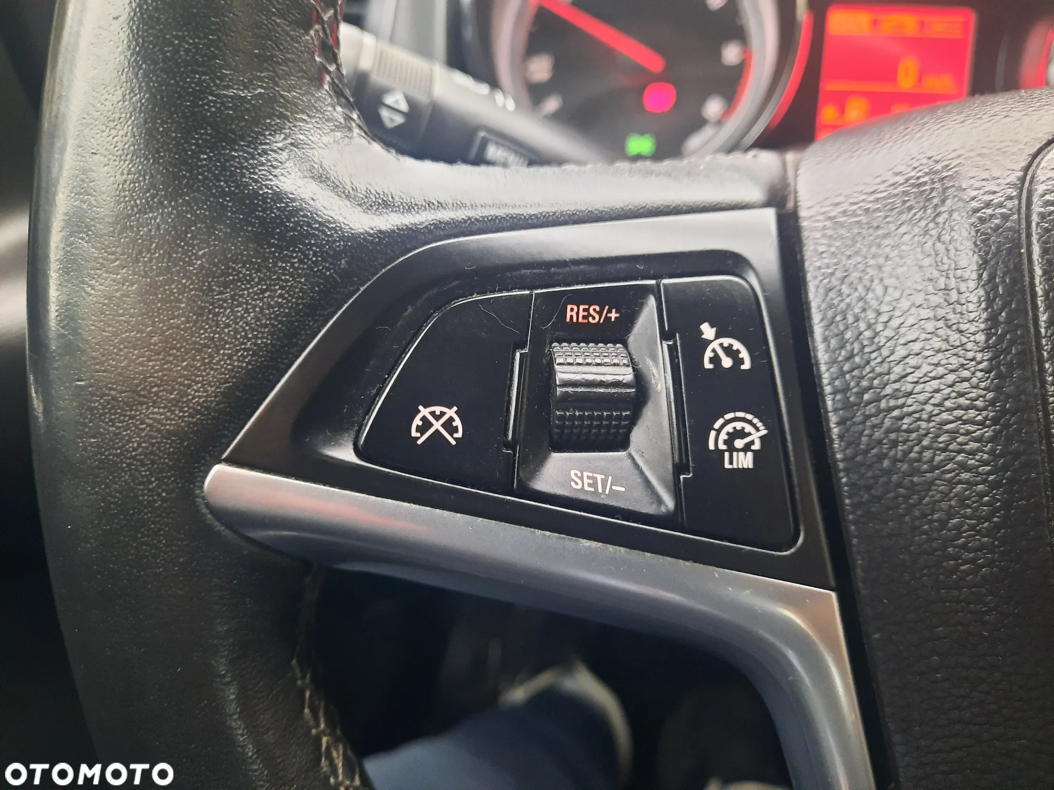 Opel Astra - 14