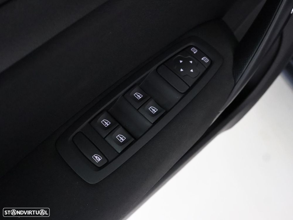 Renault Mégane Sport Tourer 1.6 E-Tech Plug-In Hybrid Equilibre - 12