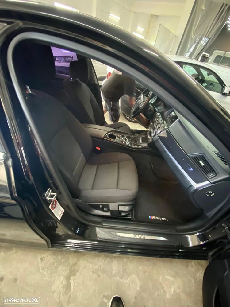 BMW 520 d Pack M - 7