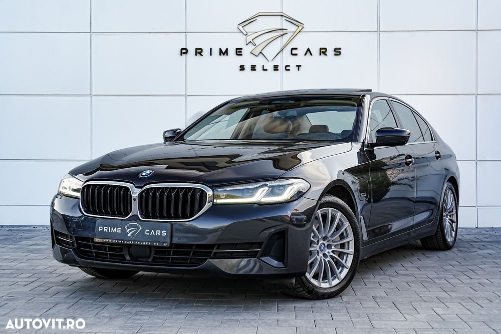 BMW Seria 5 520e Aut. - 8