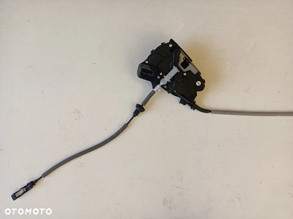 Prowadnica klamki zamek prawy tylny volkswagen seat skoda  10a839016b