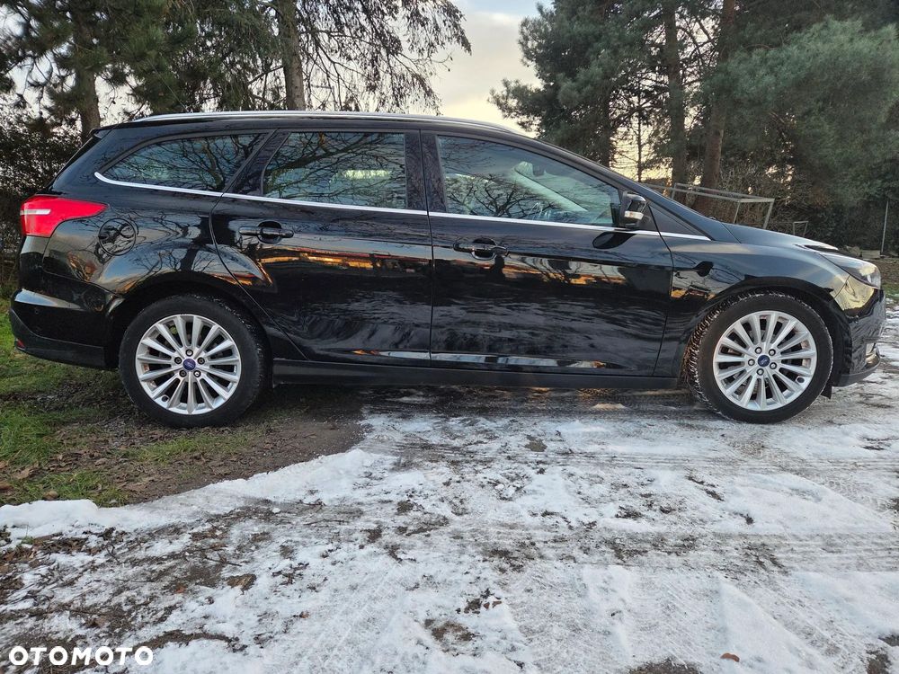Ford Focus 1.5 TDCi Black Edition - 12